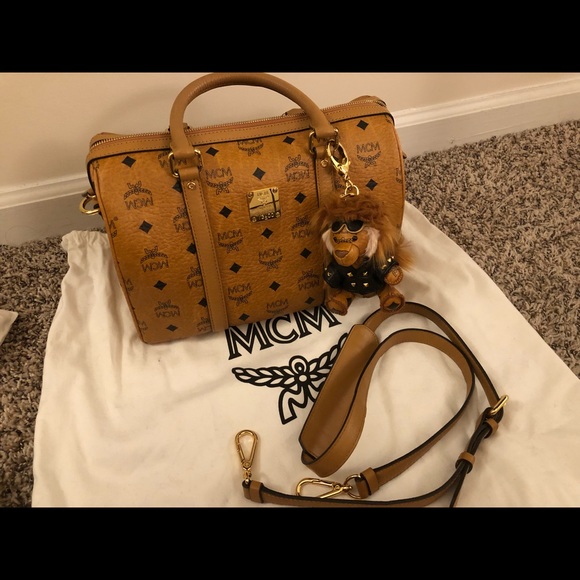 mcm boston medium
